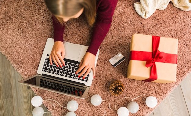 The Ultimate Gift Guide for Bloggers: Must-Have Items for Content Creators