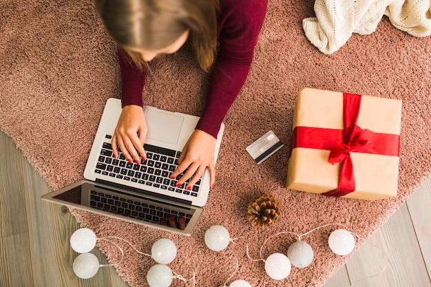 The Ultimate Gift Guide for Bloggers: Must-Have Items for Content Creators